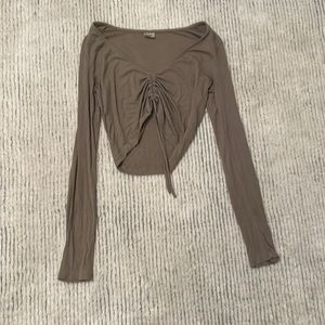 Ribbed/Ruched Green Cropped Long Sleeve